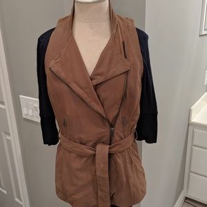 NUE 19.04 suede vest